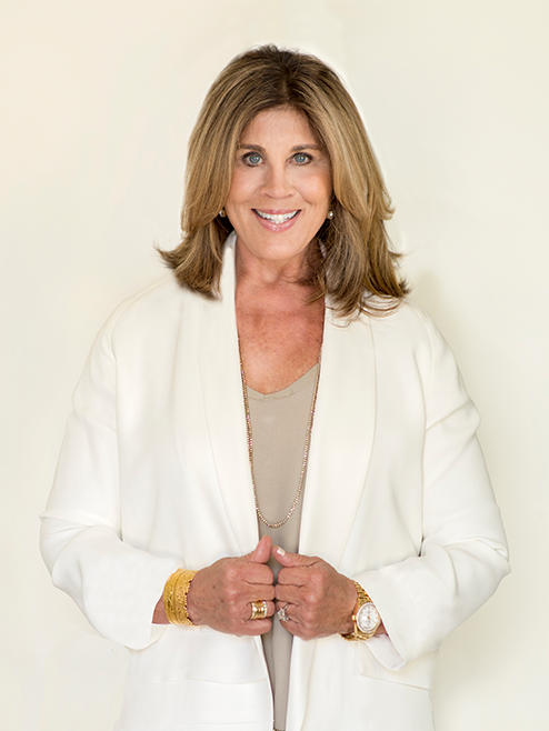 Portrait of designer Suzanne Kasler